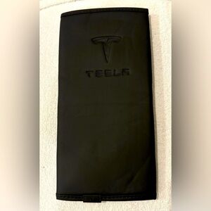 Tesla Black model 3 armrest cover